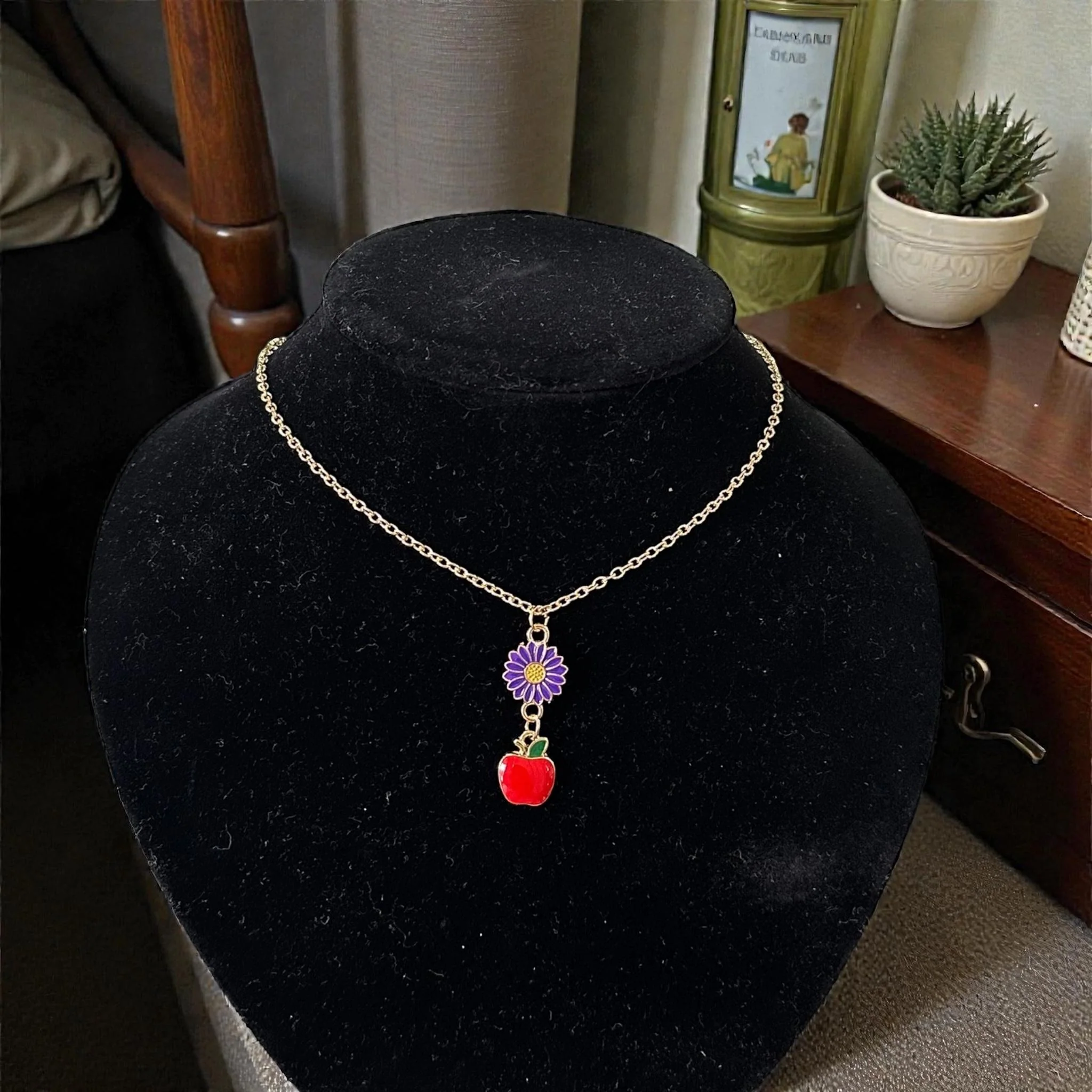 12 Collares Cereza/Fresita con Flor $12 c/u - Image 3